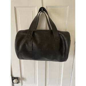 Parker clay Omo Overnight Bag black leather heavy duty weekender duffel durable